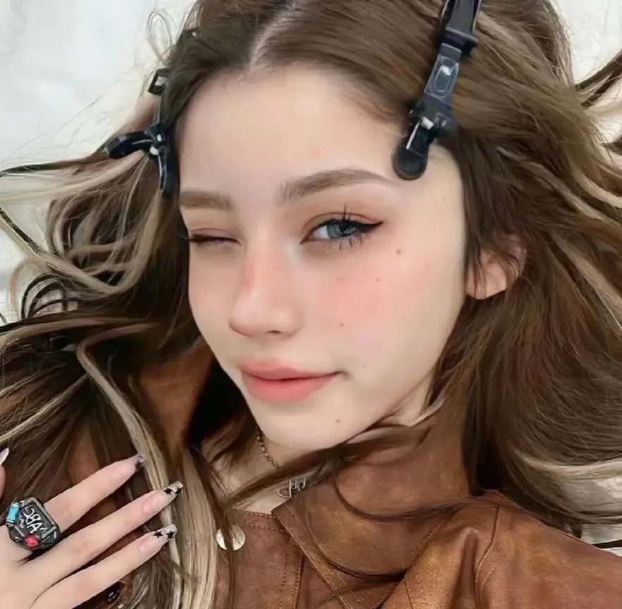 雌虎狂龙